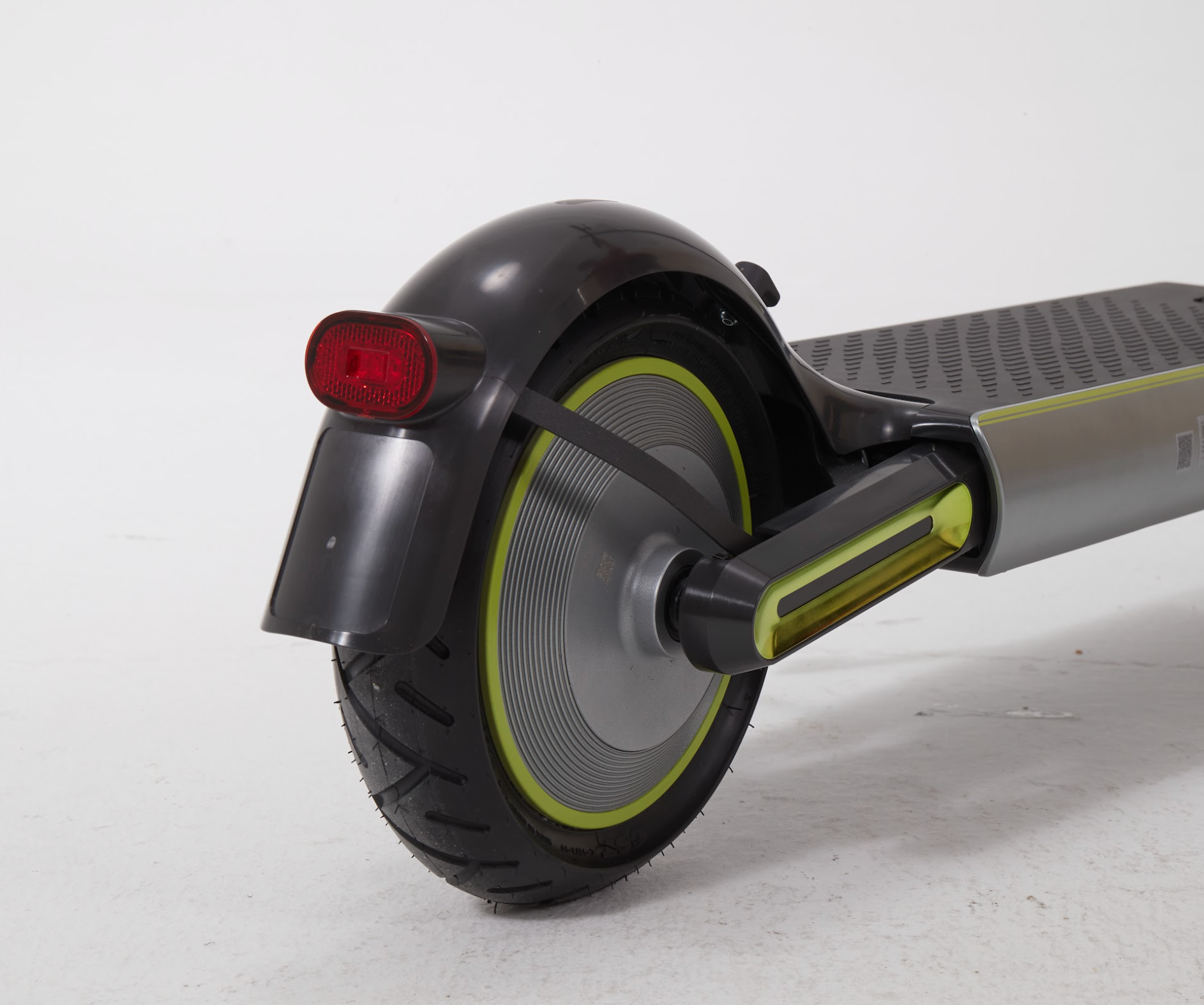 Navee S65 Electric Scooter